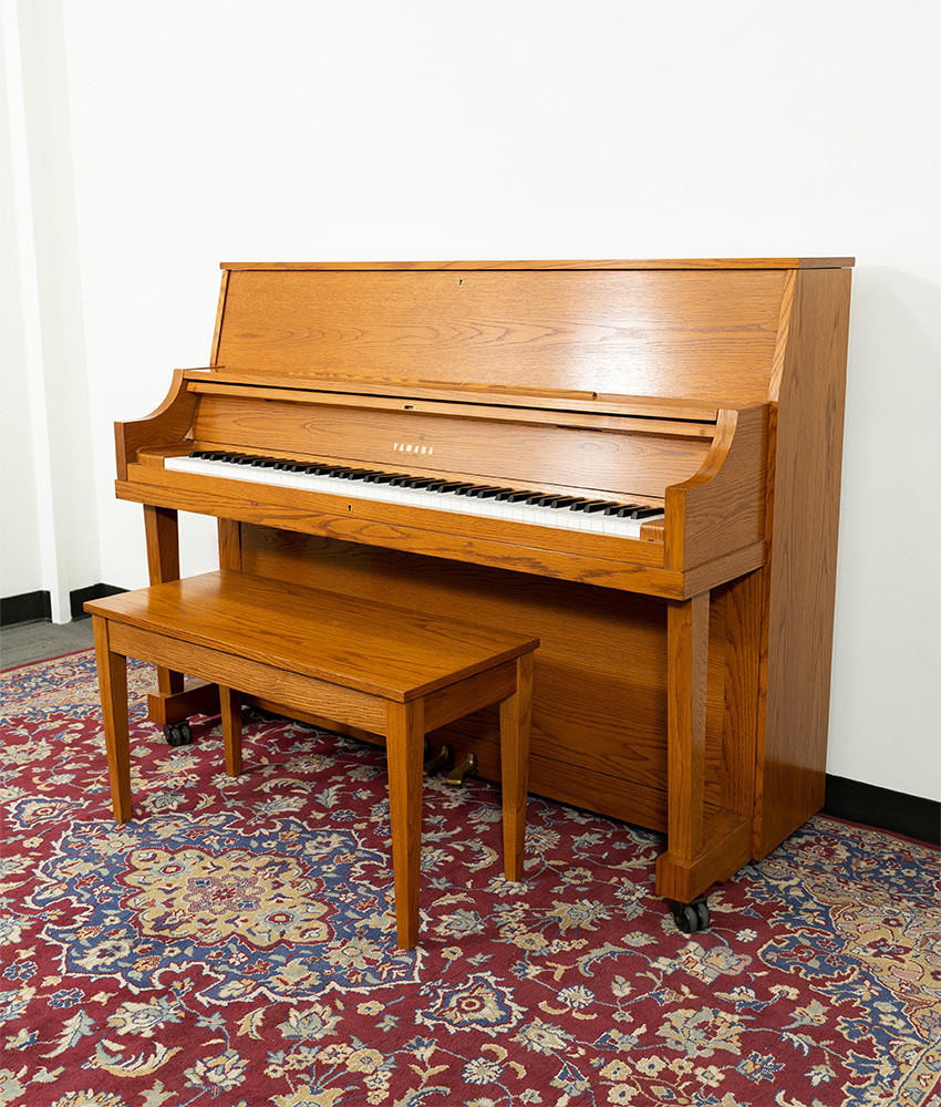 Yamaha P22 45 Upright Piano Walnut SN: 289479