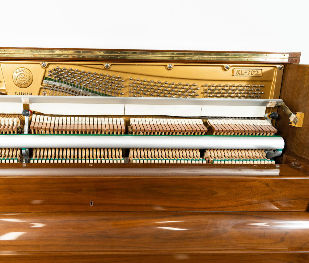 Kawai 52 KL702 Upright Piano Polished Mahogany SN: K1120813